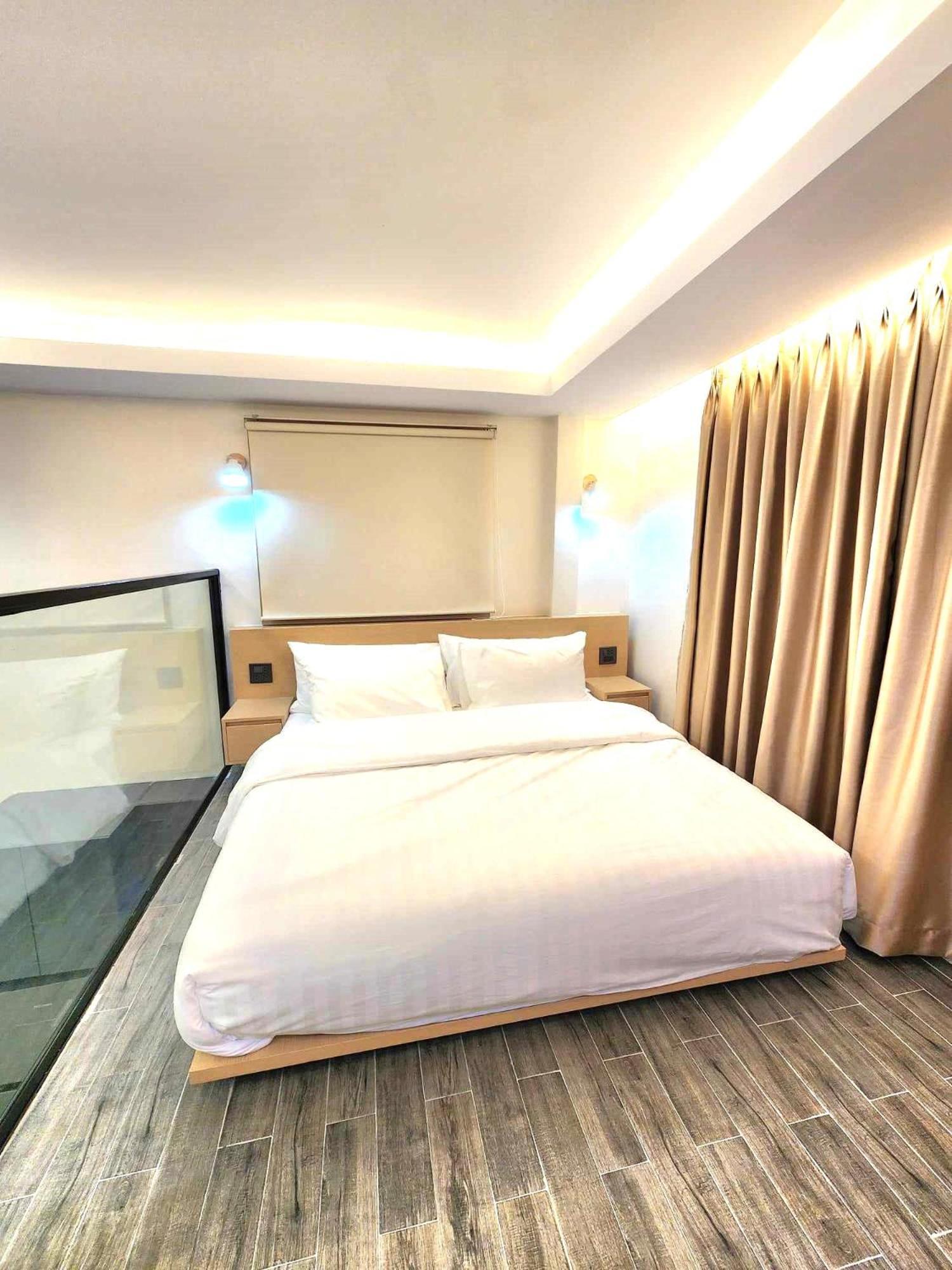 Kenton House Apartment Саванакет Екстериор снимка